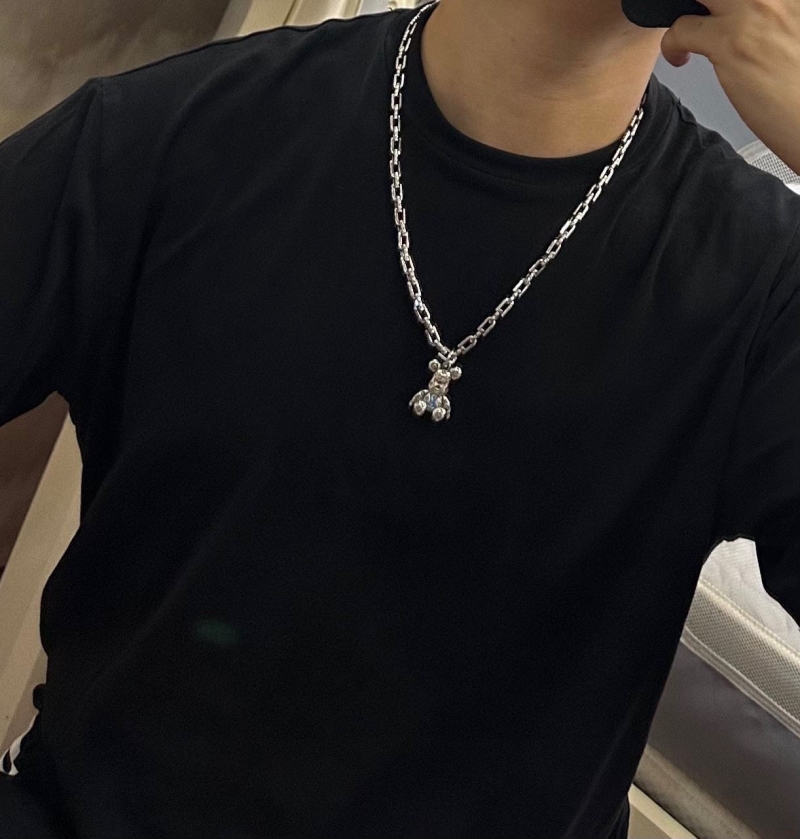 LV Necklaces